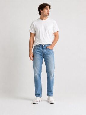 Levi's 501s - Light Blue - Straight Original Fit Jeans - Mens size 33x32